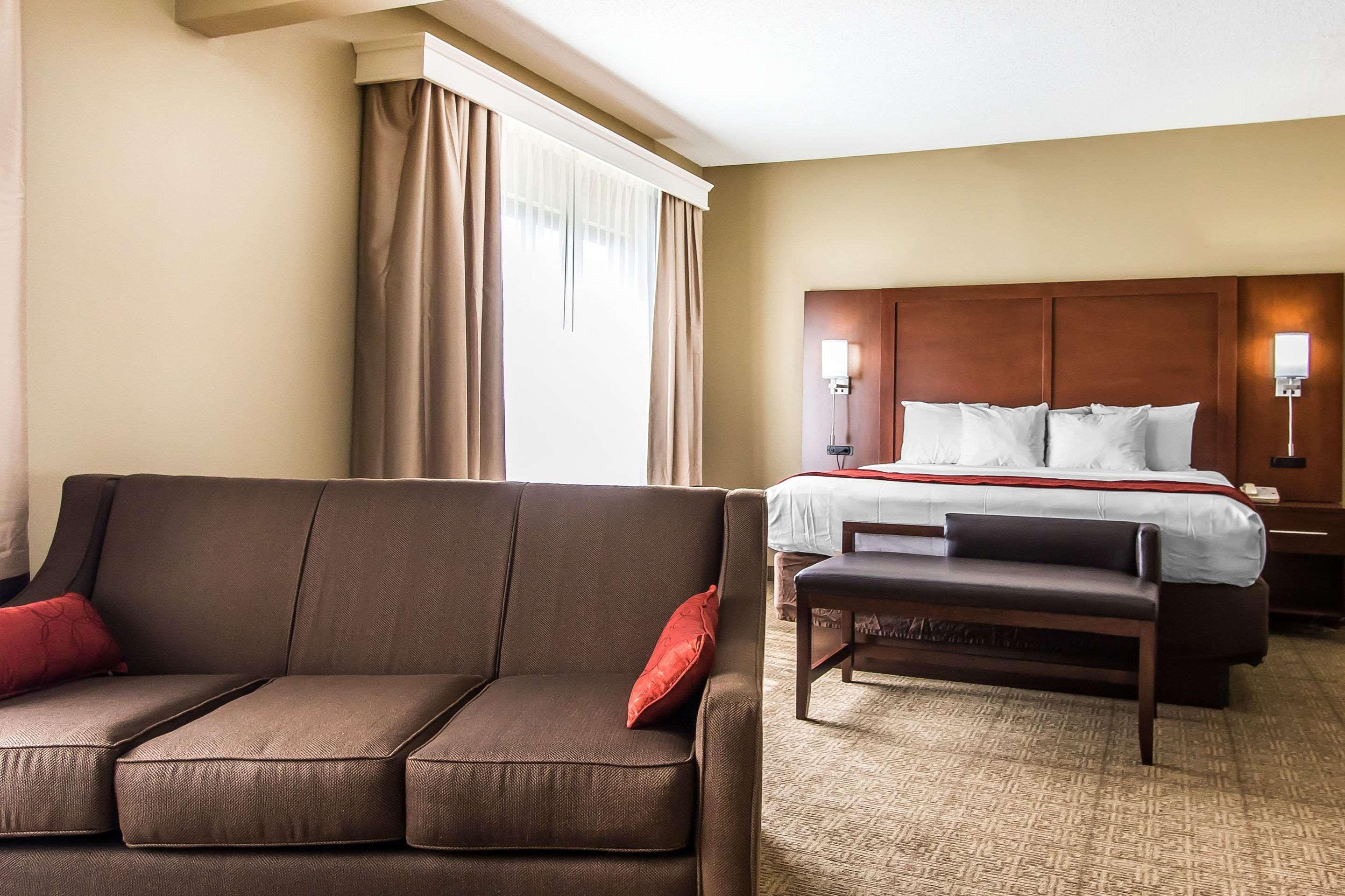 Comfort Suites Еффінґгем Екстер'єр фото